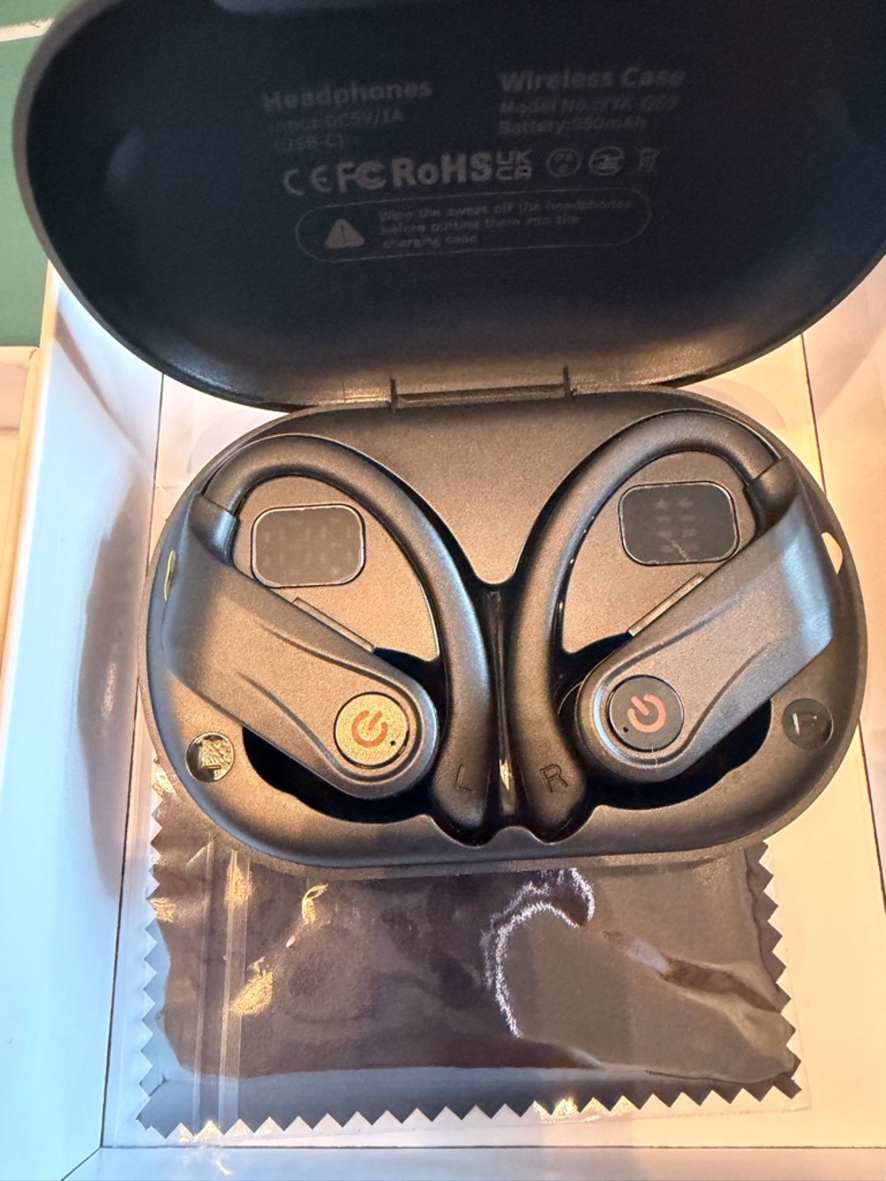 Bluetooth 5.3 True Wireless Earbuds - Black